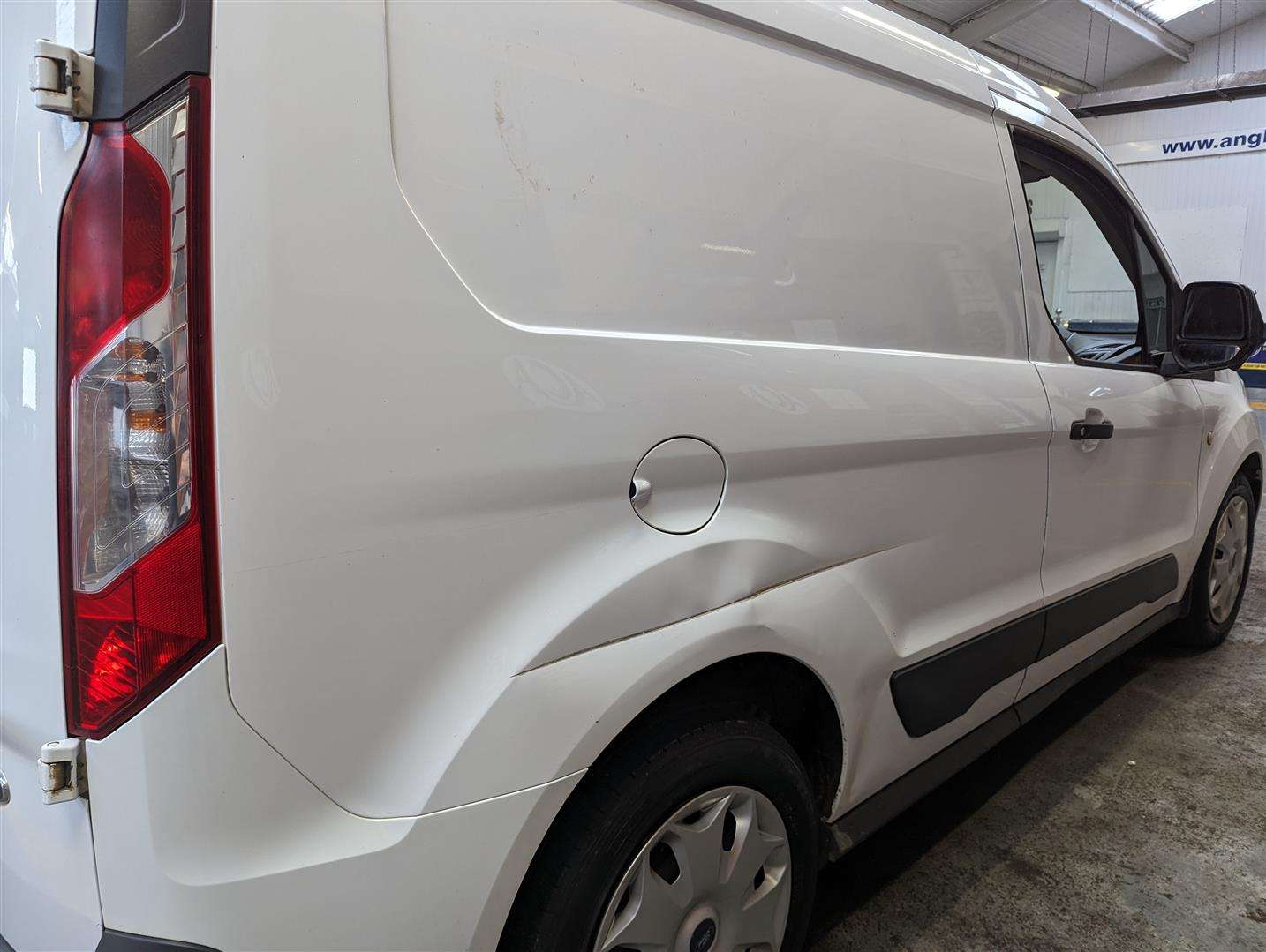 <p>2017 FORD TRANSIT CONNECT **SOLD</p>