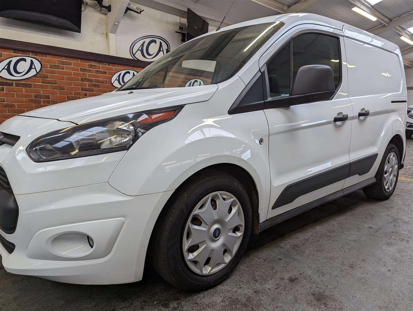 <p>2017 FORD TRANSIT CONNECT **SOLD</p>