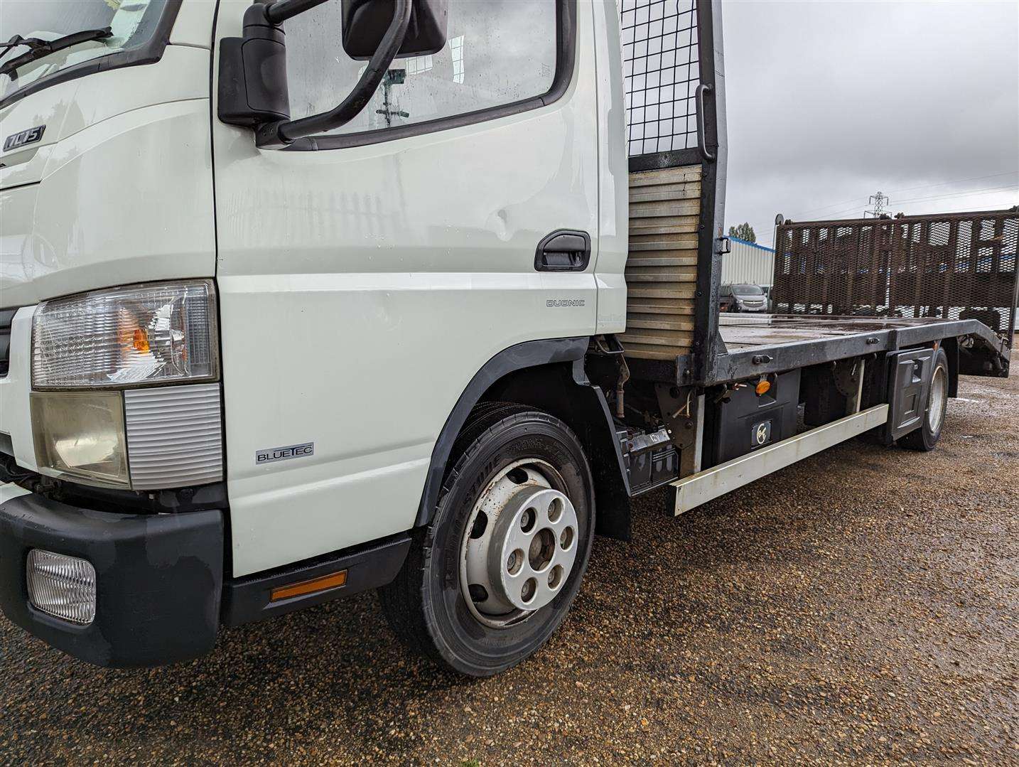 <p>2014 MITSUBISHI FUSO CANTER 7C15 43 LOW LOADER</p>