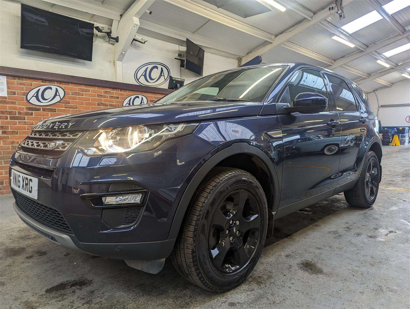 <p>2016 LAND ROVER DISCOVERY SPORT SE TECH T</p>