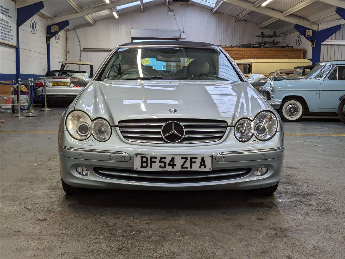 <p>2004 MERCEDES CLK 320 ELEGANCE AUTO</p>