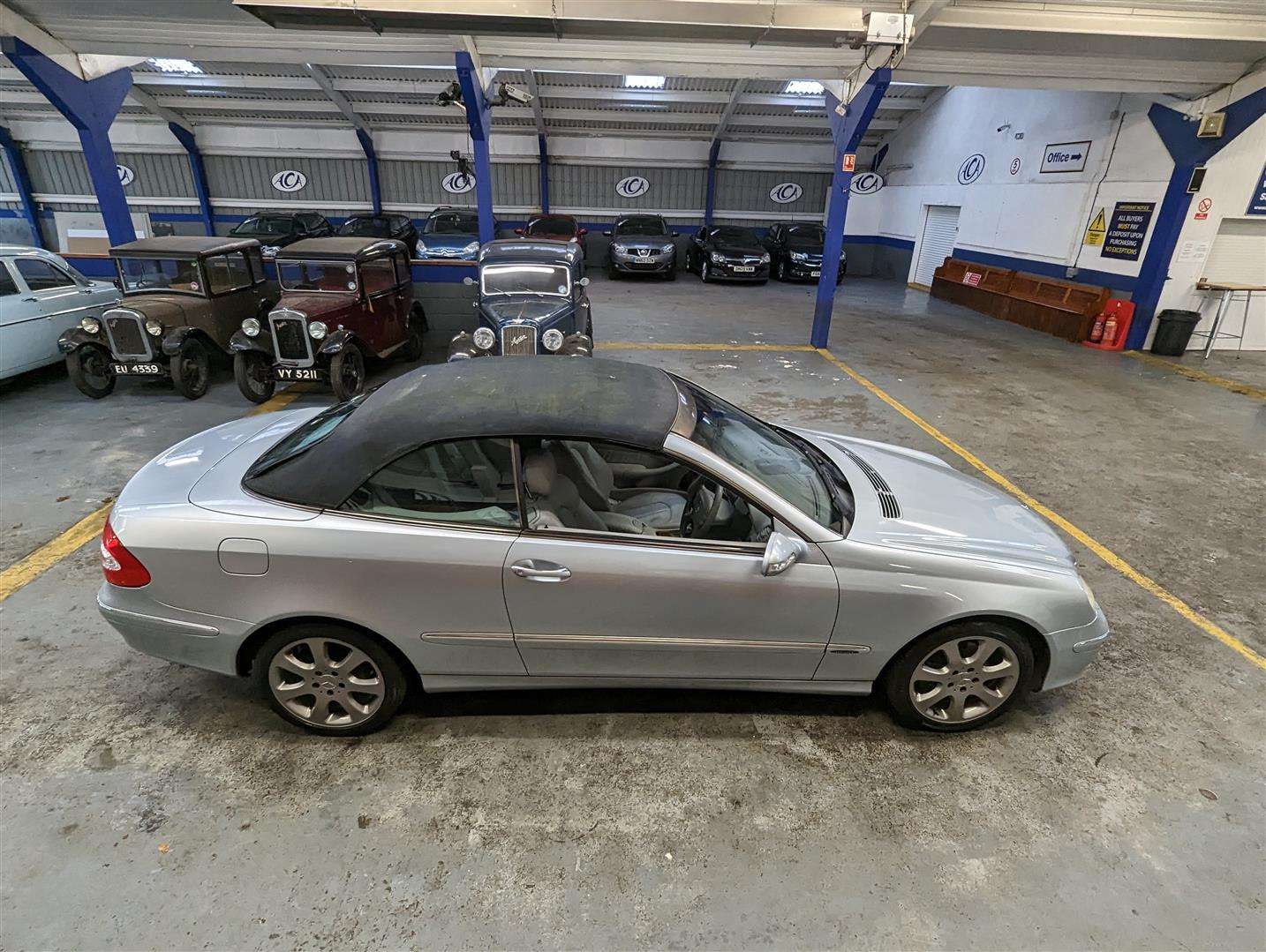 <p>2004 MERCEDES CLK 320 ELEGANCE AUTO</p>