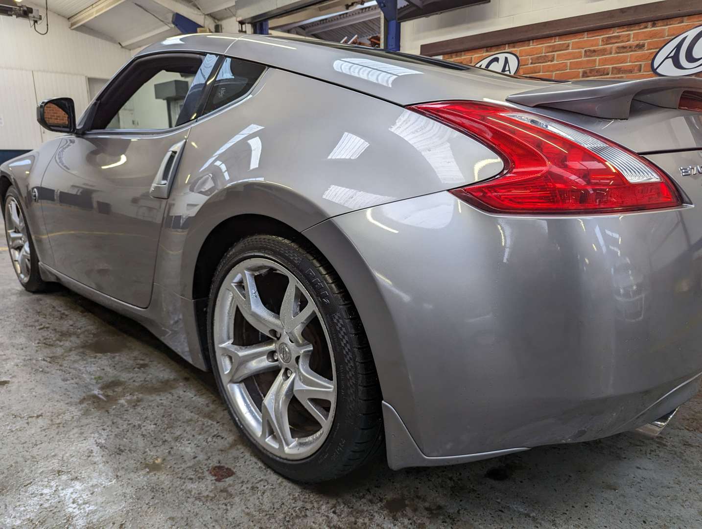 <p>2009 NISSAN 370Z GT V6</p>