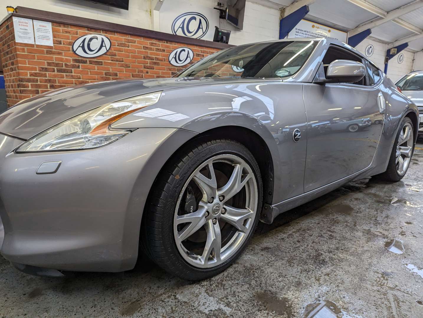 <p>2009 NISSAN 370Z GT V6</p>