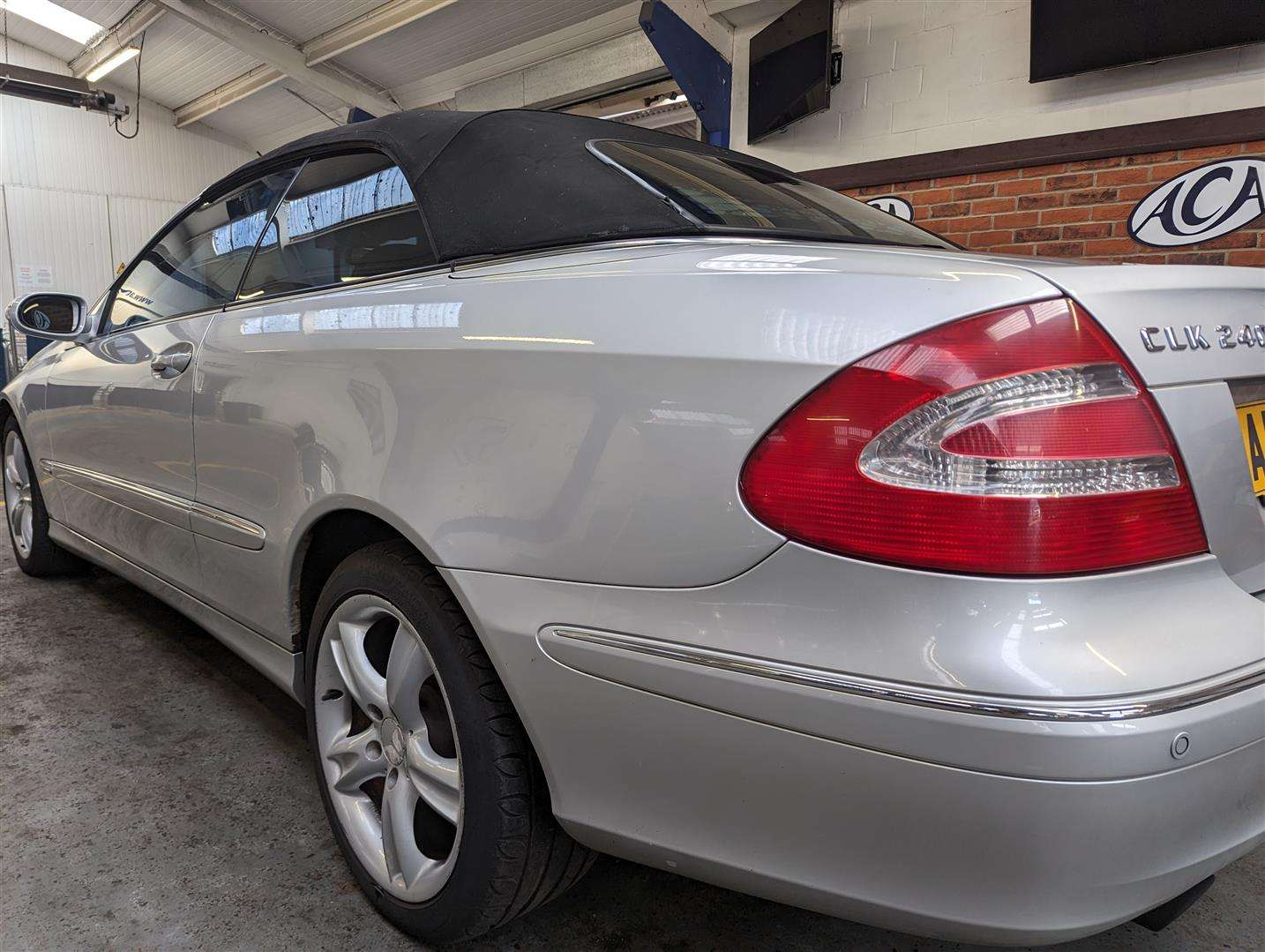 <p>2003 MERCEDES CLK 240 AVANTGARDE AUTO</p>