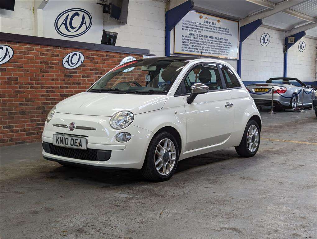 <p>2010 FIAT 500 POP</p>