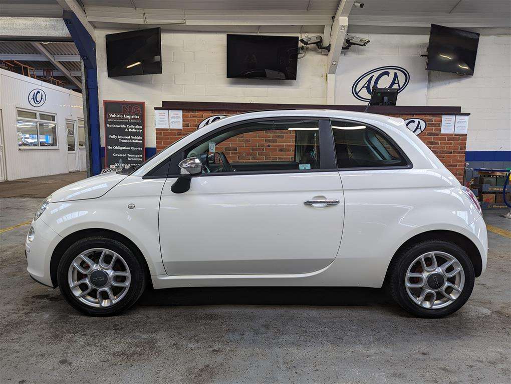 <p>2010 FIAT 500 POP</p>