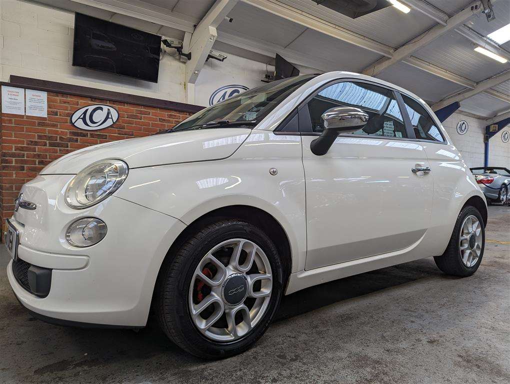 <p>2010 FIAT 500 POP</p>