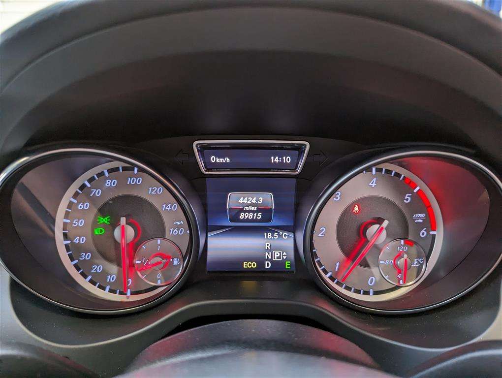 <p>2013 MERCEDES-BENZ CLA220 AMG SPORT CDI AUTO</p>