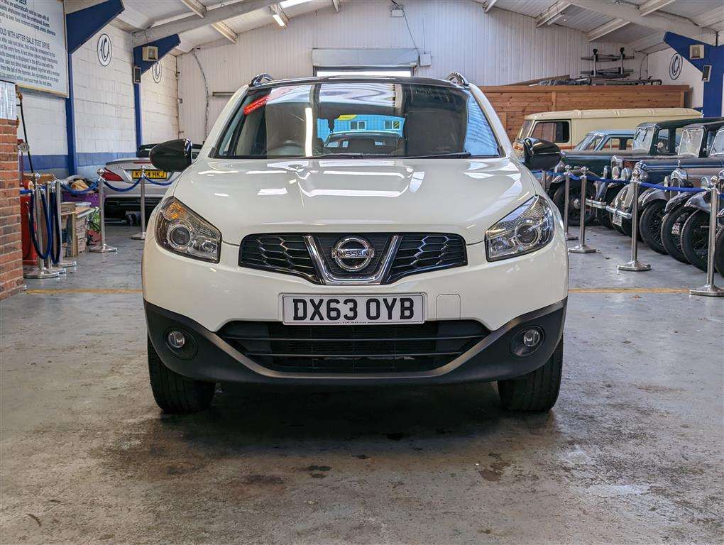 <p>2013 NISSAN QASHQAI 360</p>