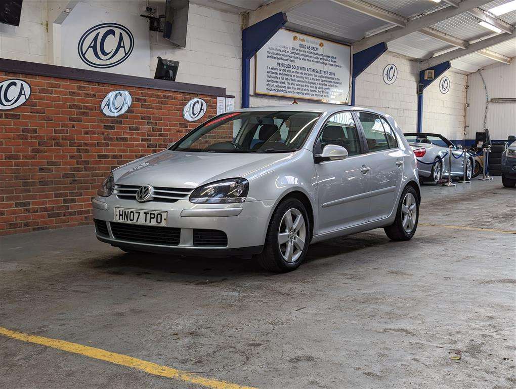 <p>2007 VOLKSWAGEN GOLF TDI SPORT</p>