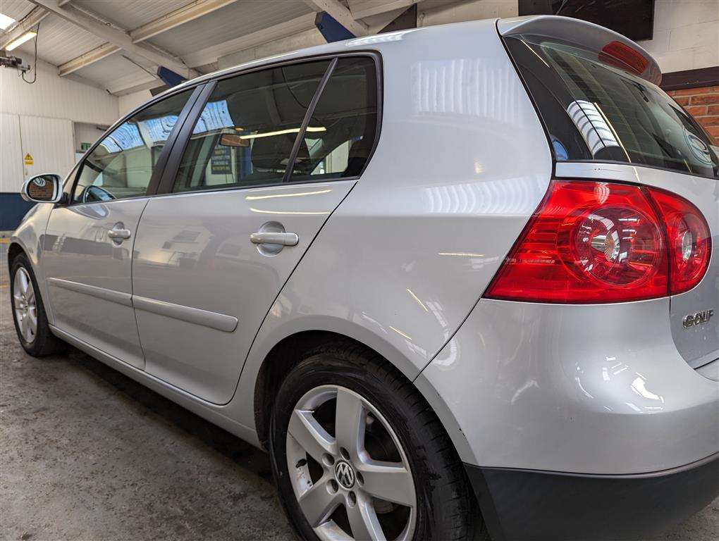 <p>2007 VOLKSWAGEN GOLF TDI SPORT</p>