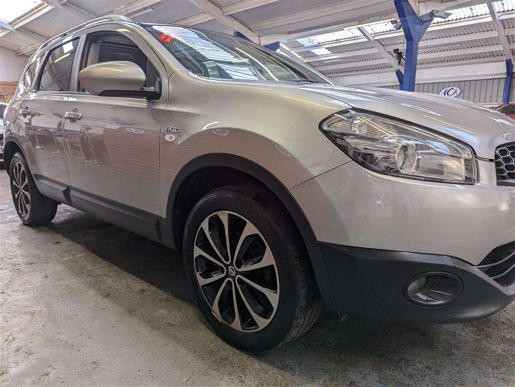 <p>2012 NISSAN QASHQAI N-TEC + 2 DCI</p>