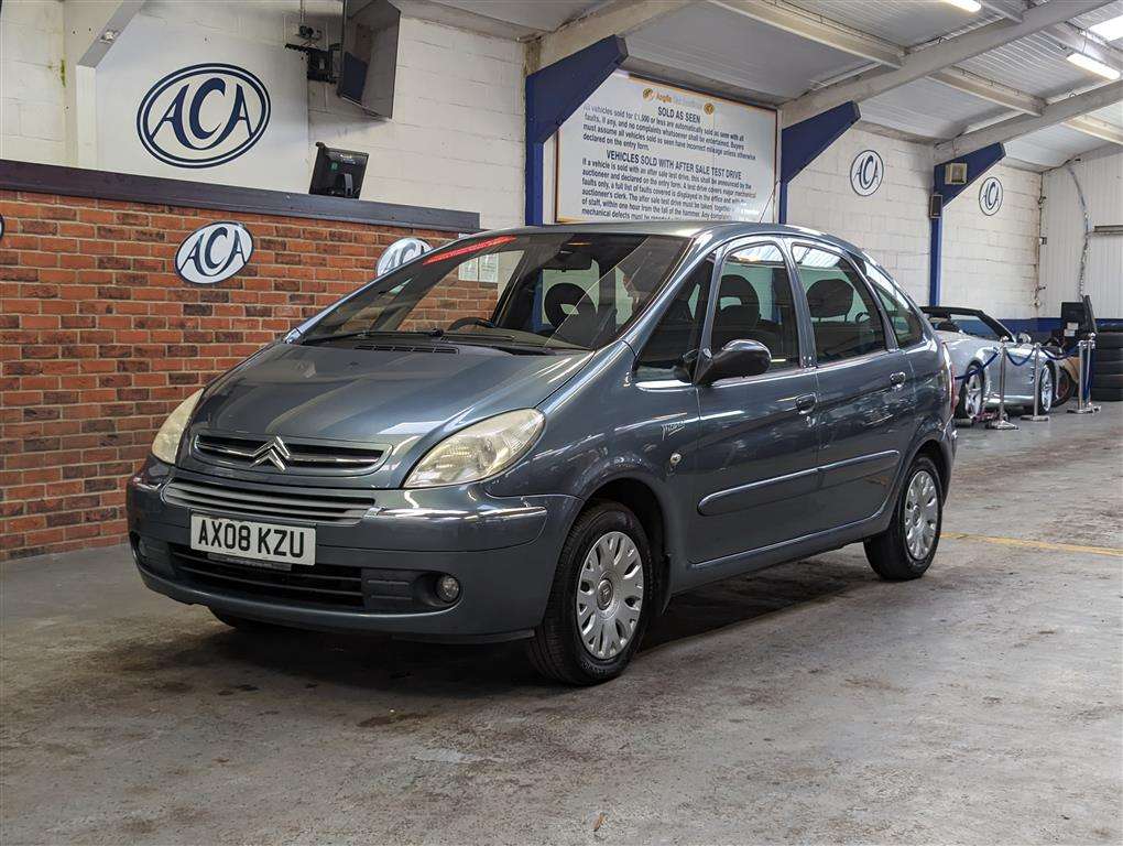 <p>2008 CITROEN XSARA PICASSO DESIRE 16V</p>