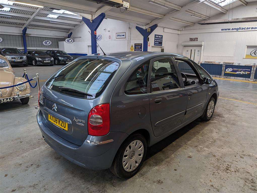 <p>2008 CITROEN XSARA PICASSO DESIRE 16V</p>