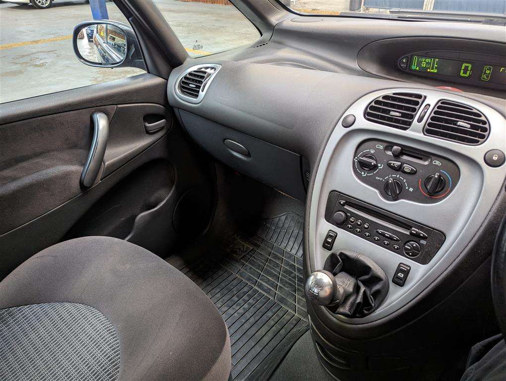 <p>2008 CITROEN XSARA PICASSO DESIRE 16V</p>