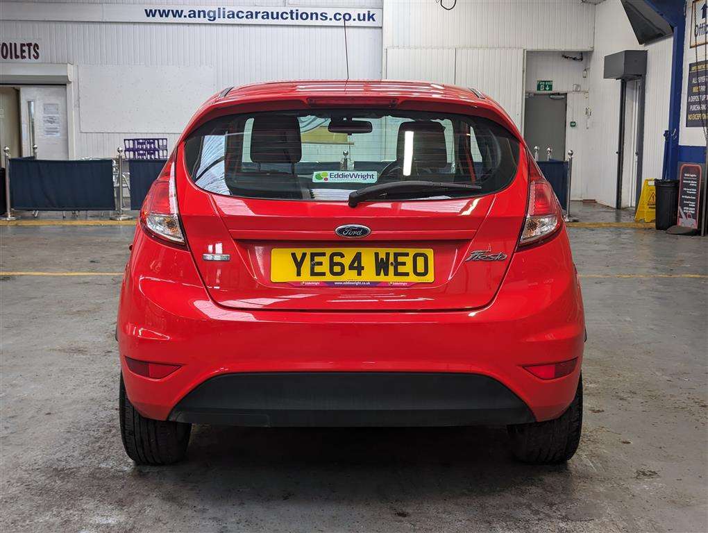 <p>2014 FORD FIESTA ZETEC</p>