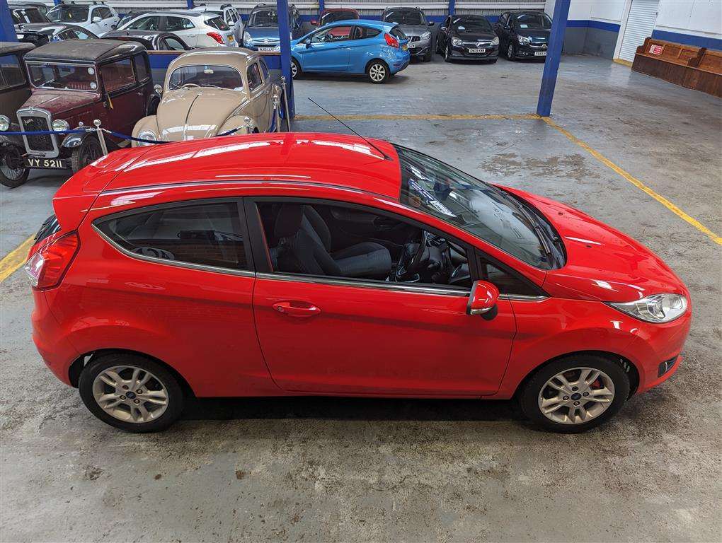 <p>2014 FORD FIESTA ZETEC</p>