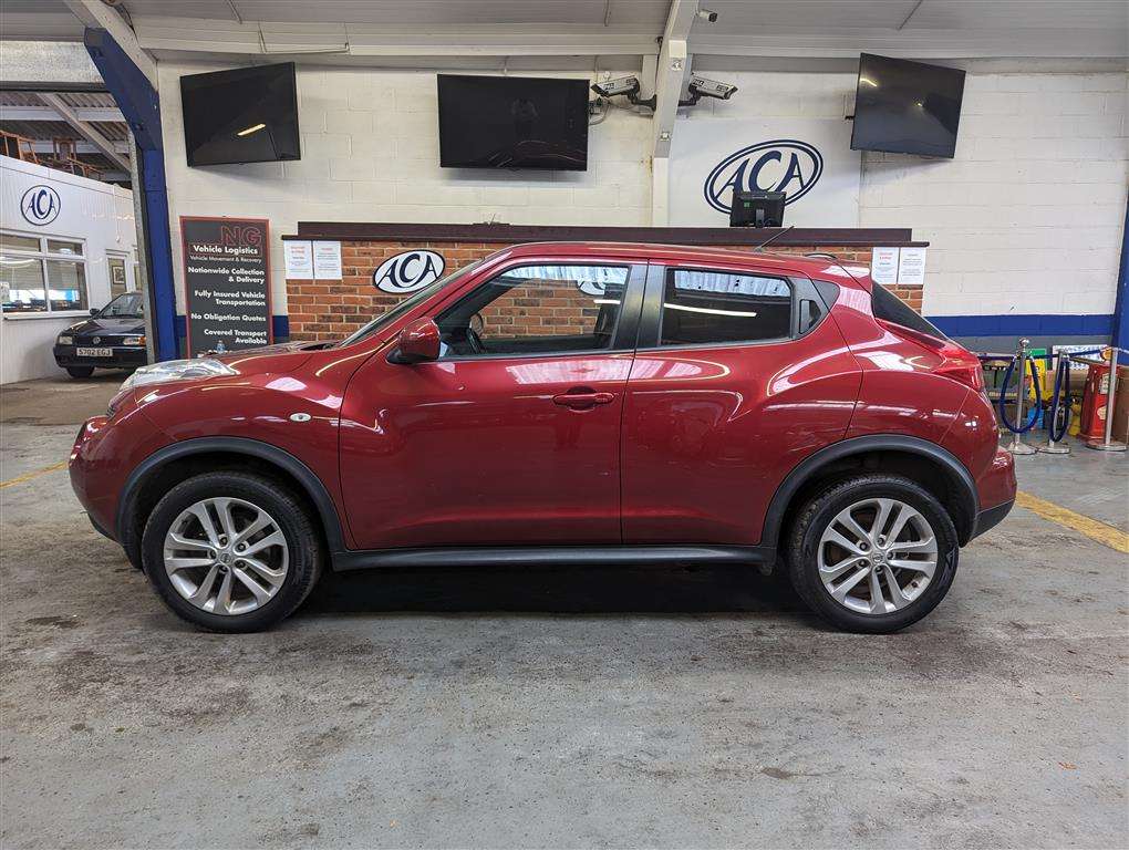 <p>2012 NISSAN JUKE ACENTA PREMIUM DCI</p>