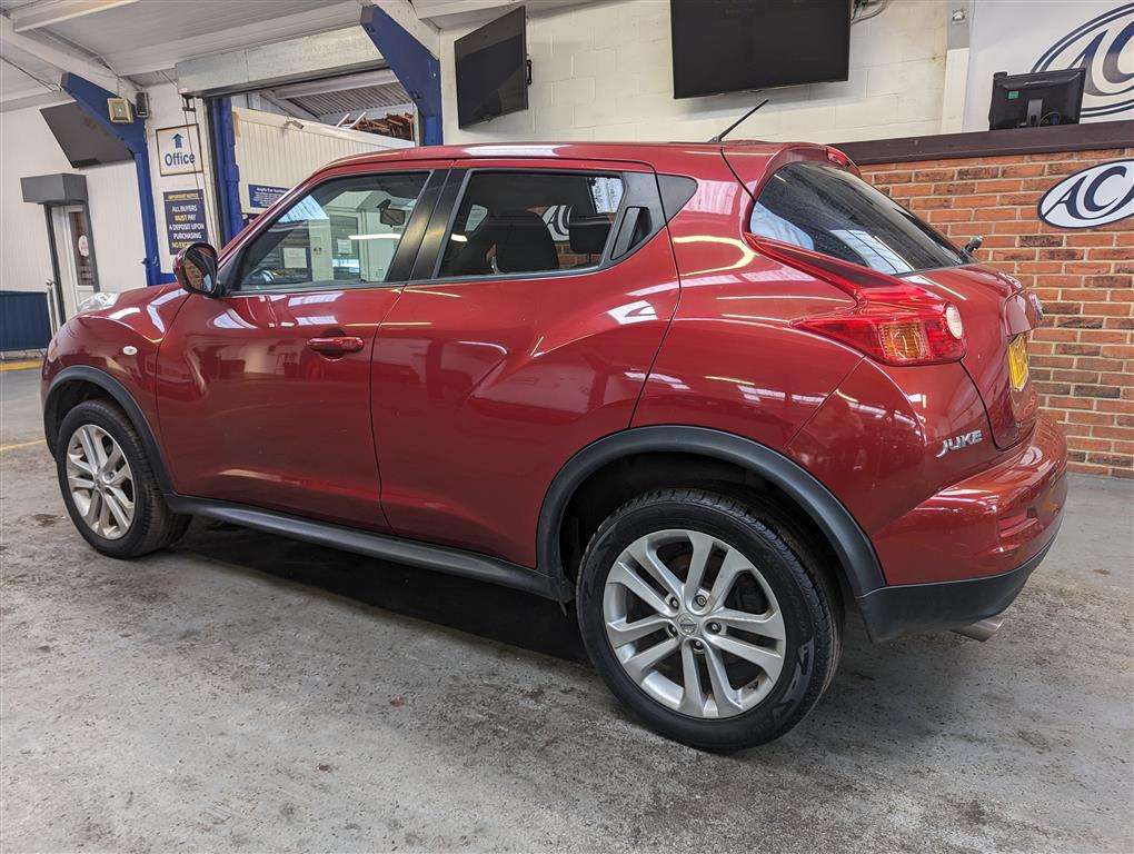 <p>2012 NISSAN JUKE ACENTA PREMIUM DCI</p>