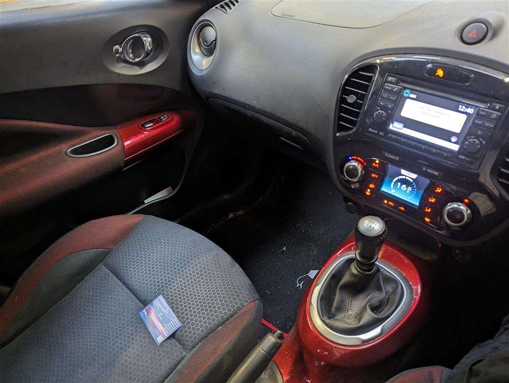 <p>2012 NISSAN JUKE ACENTA PREMIUM DCI</p>