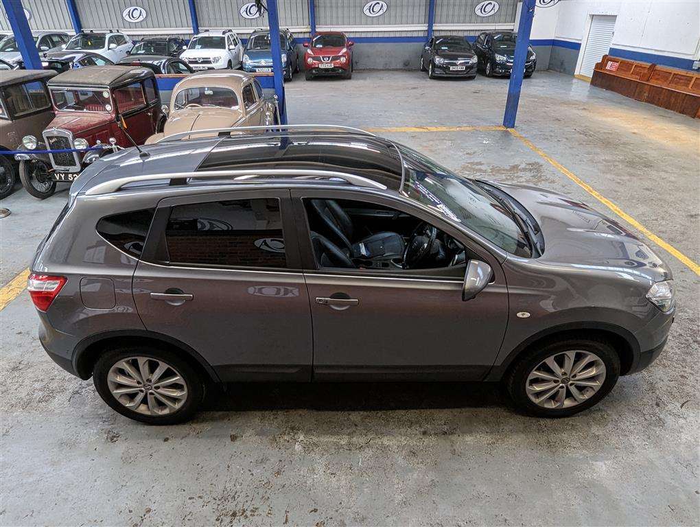 <p>2012 NISSAN QASHQAI TEKNA</p>