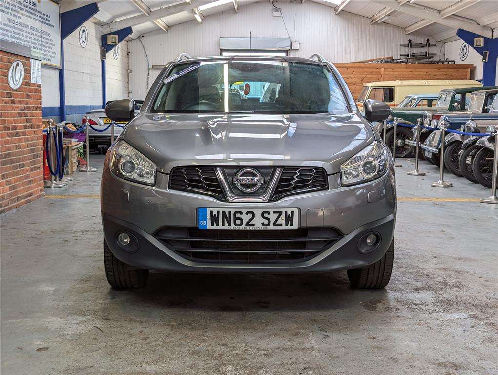 <p>2012 NISSAN QASHQAI TEKNA</p>