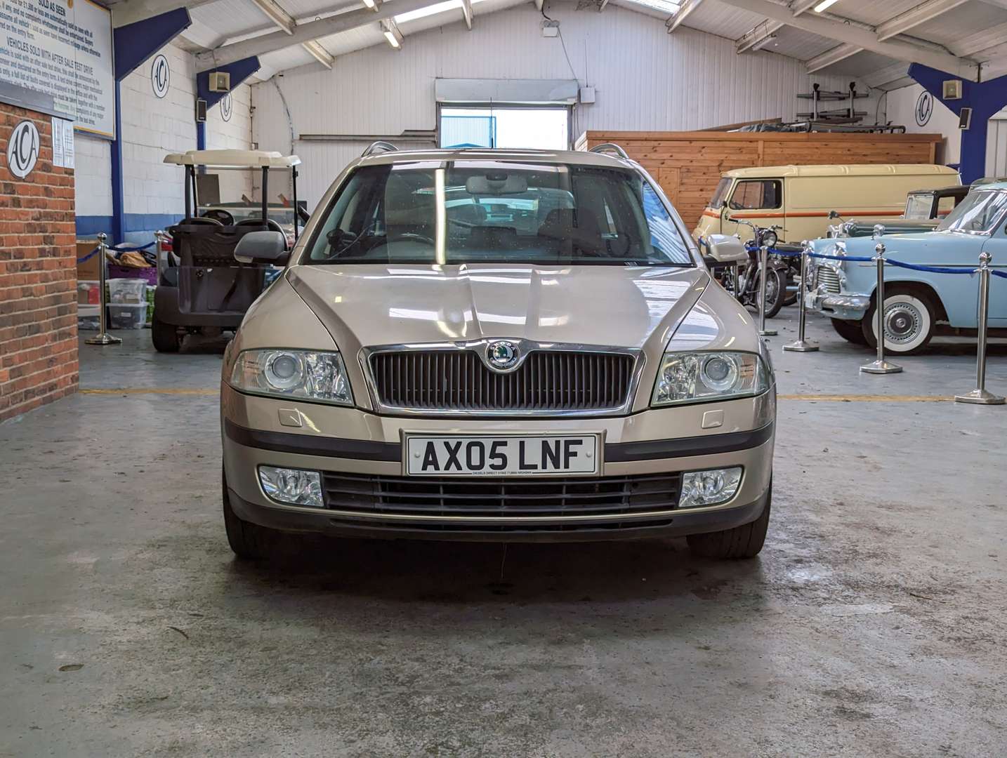 <p>2005 SKODA OCTAVIA ELEGANCE TDI PD8V</p>