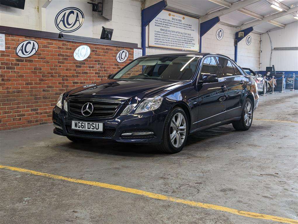 <p>2011 MERCEDES-BENZ E220 EXEC-IVE SE CDI BLUE</p>