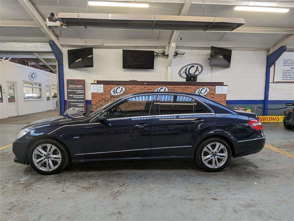 <p>2011 MERCEDES-BENZ E220 EXEC-IVE SE CDI BLUE</p>