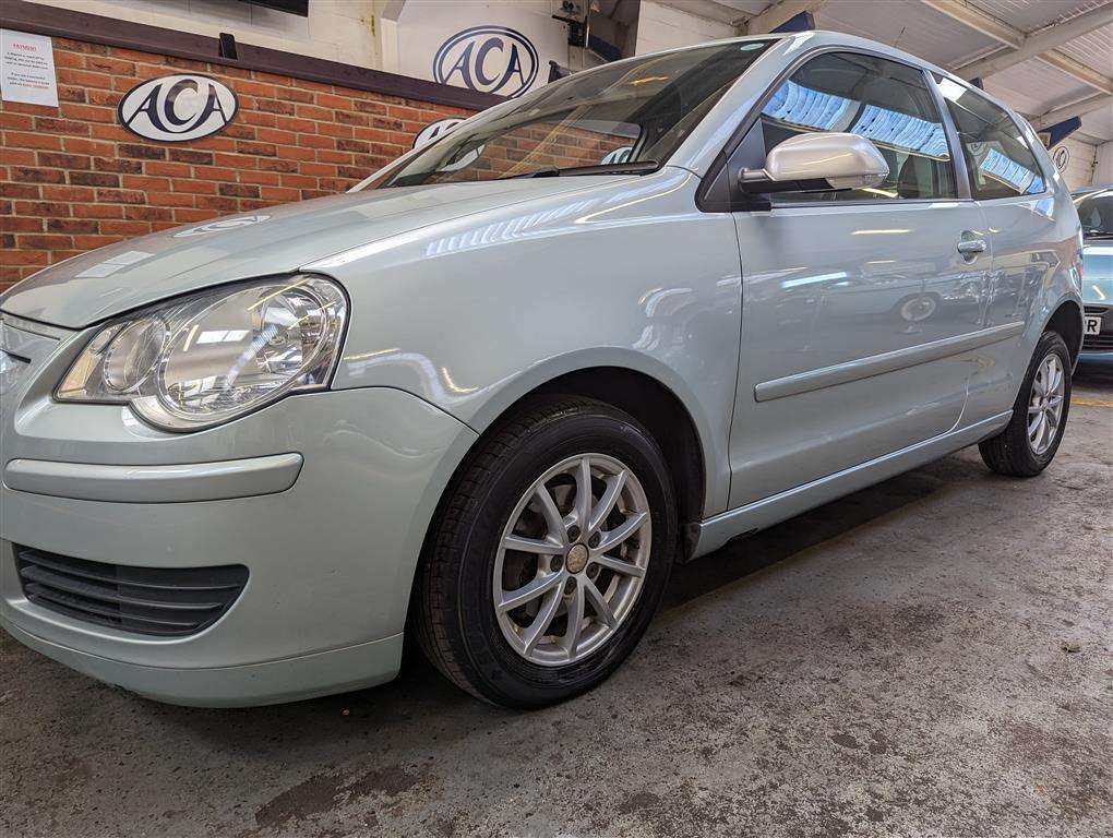 <p>2008 VOLKSWAGEN POLO BLUEMOTION 2 TDI A/C</p>