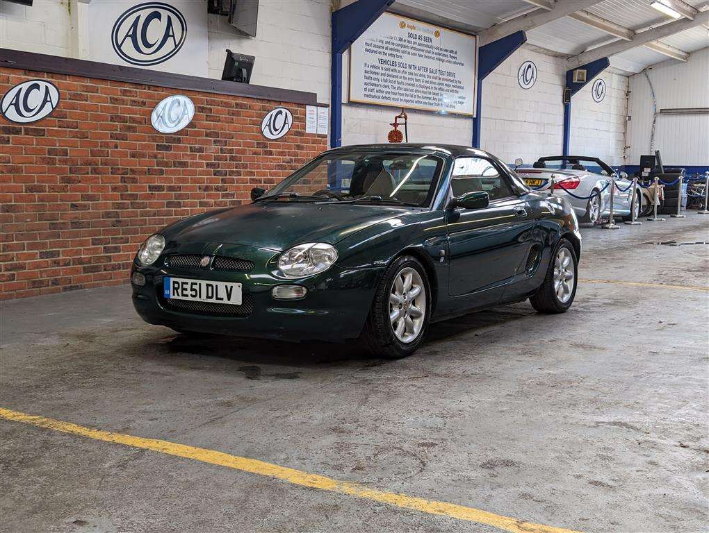 <p>2001 MG MGF</p>