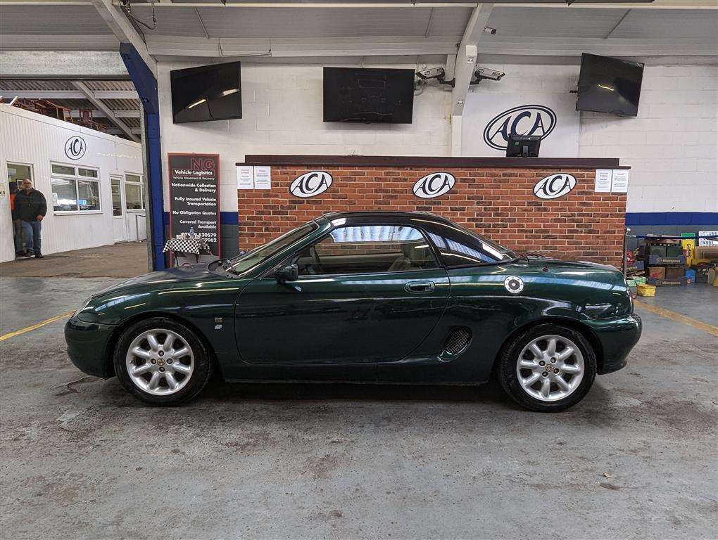 <p>2001 MG MGF</p>