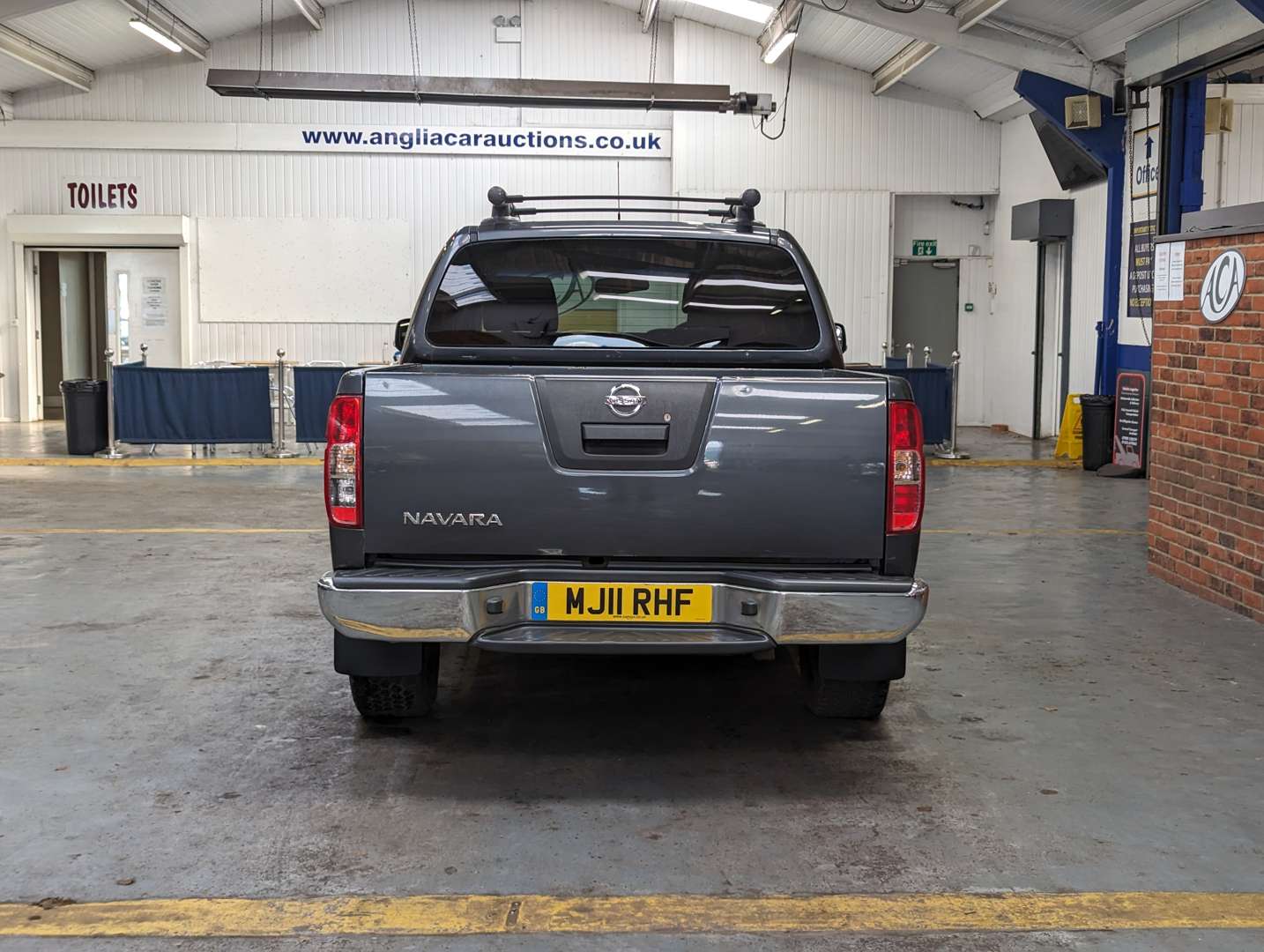 <p>2011 NISSAN NAVARA TEKNA D/C DCI 188</p>