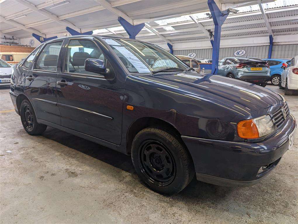 <p>1998 VOLKSWAGEN POLO CL AUTO</p>