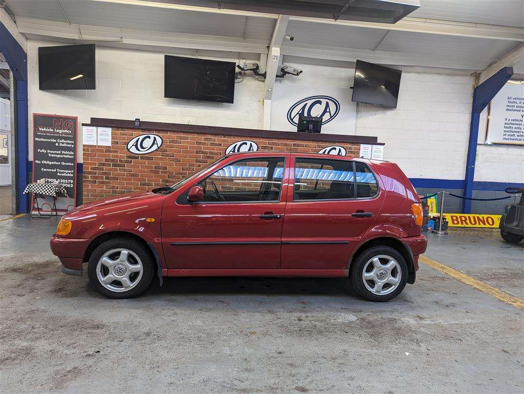 <p>1999 VOLKSWAGEN POLO 1.6 GL</p>