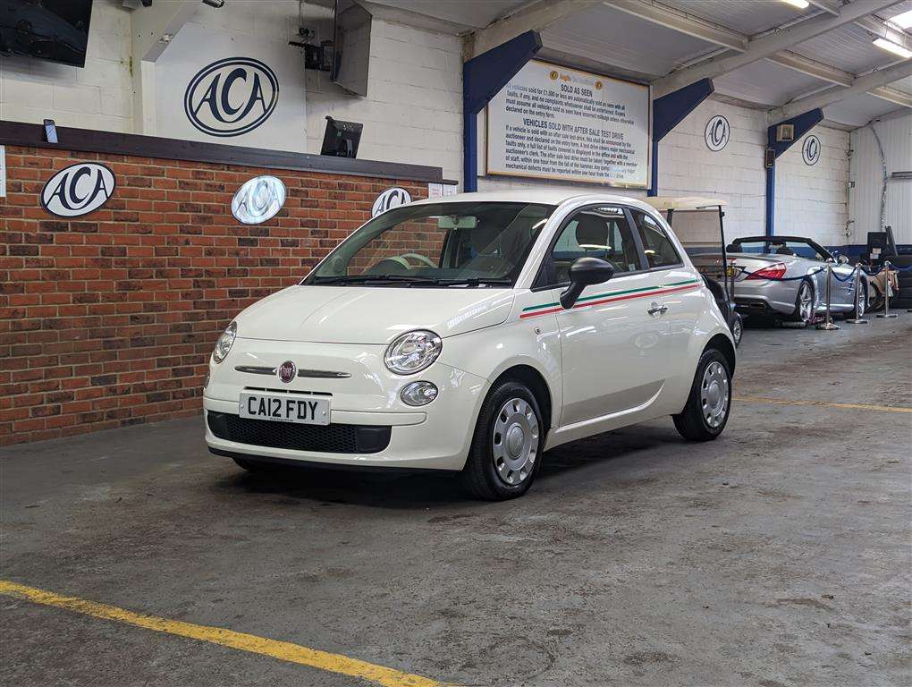 <p>2012 FIAT 500 POP</p>