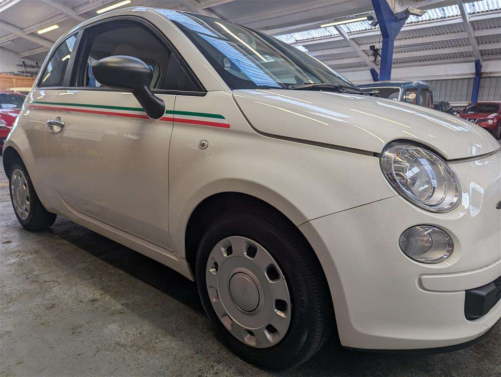 <p>2012 FIAT 500 POP</p>