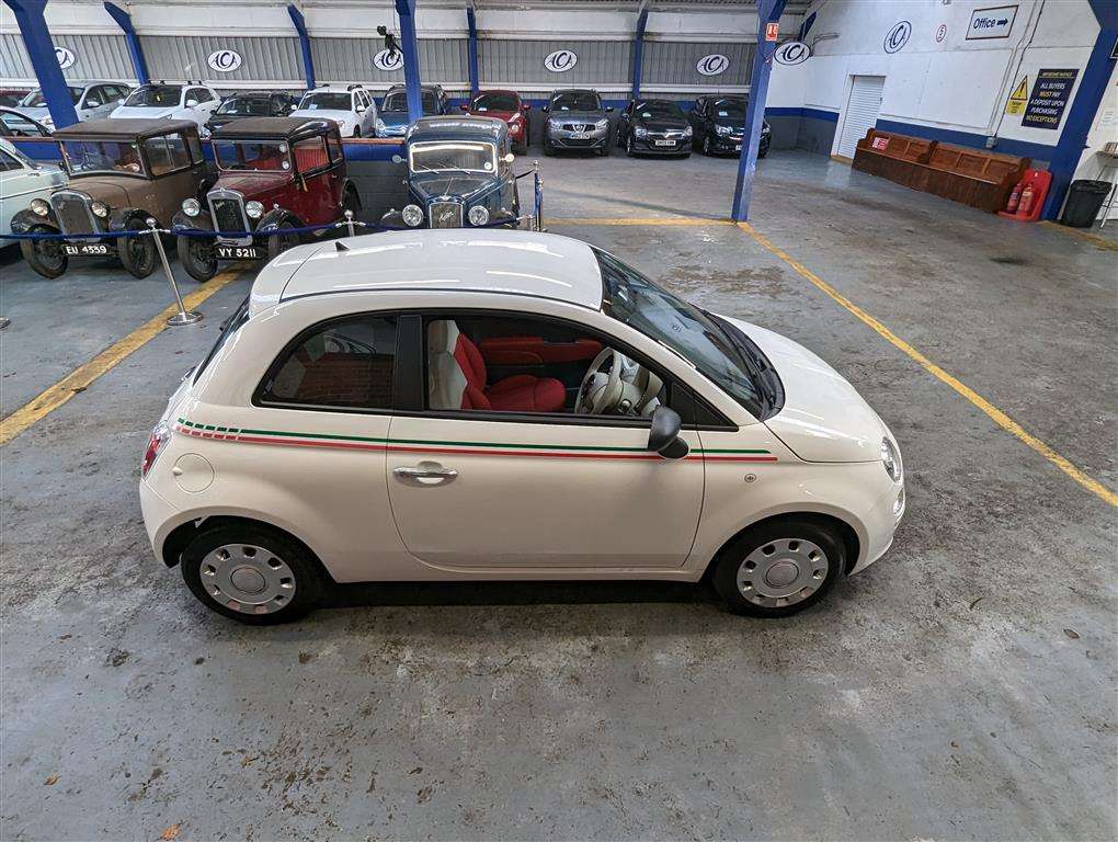 <p>2012 FIAT 500 POP</p>