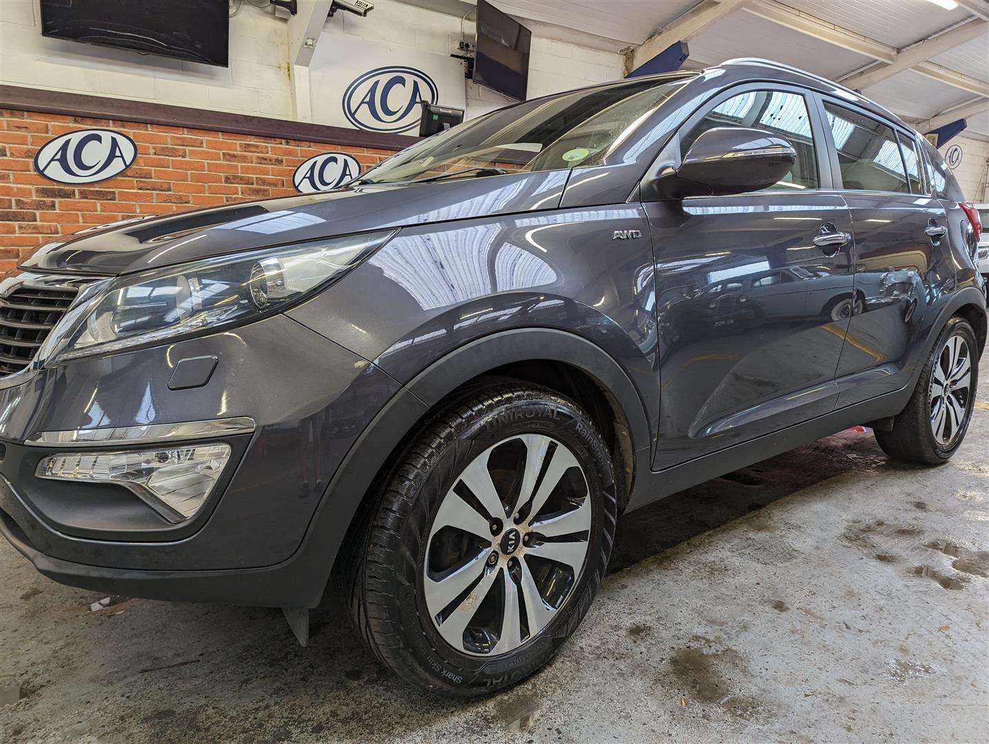 <p>2013 KIA SPORTAGE KX-3 CRDI</p>