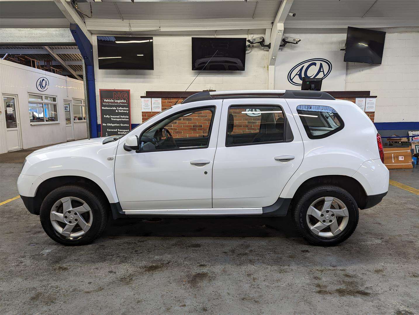 <p>2014 DACIA DUSTER LAUREATE DCI 4X4</p>