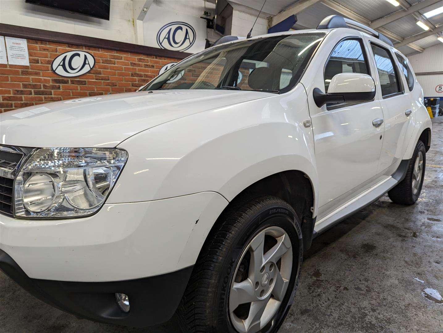 <p>2014 DACIA DUSTER LAUREATE DCI 4X4</p>