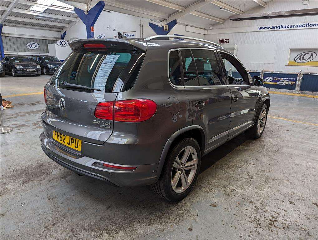 <p>2013 VOLKSWAGEN TIGUAN R LINE TDI BLUETEC</p>