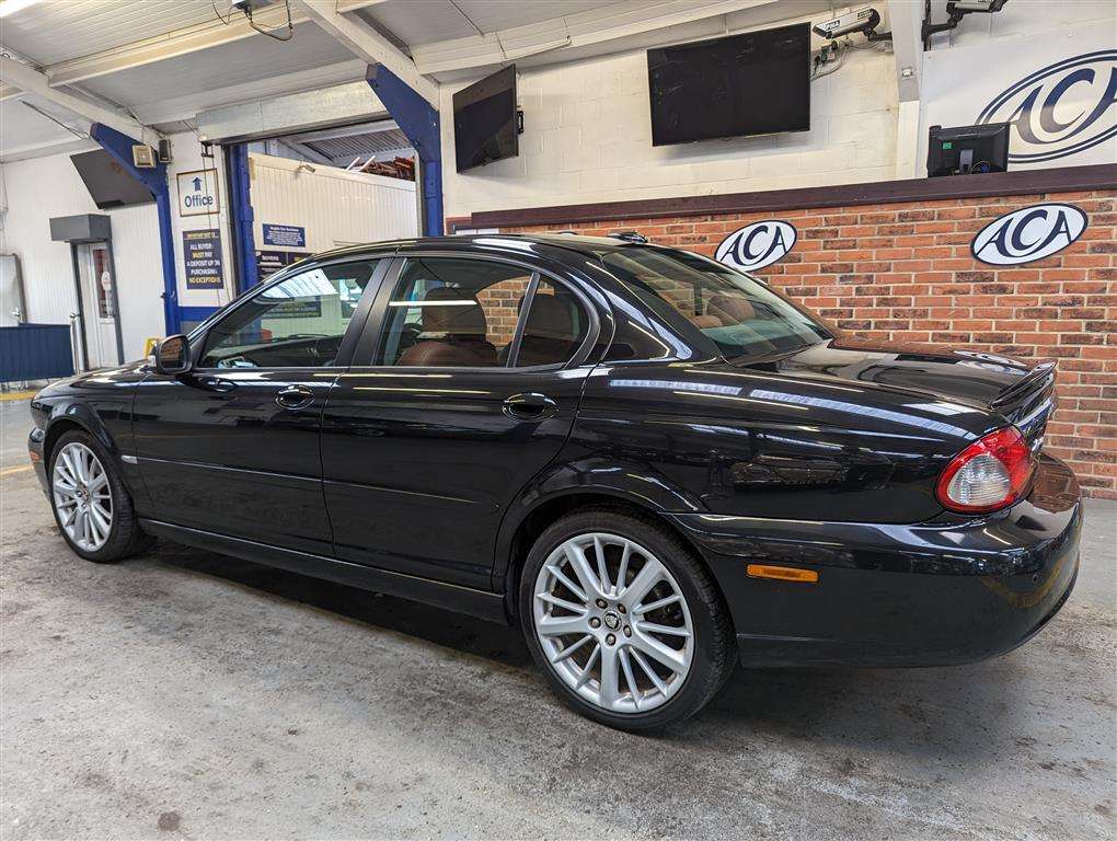 <p>2008 JAGUAR X-TYPE SPORT PREMIUM</p>