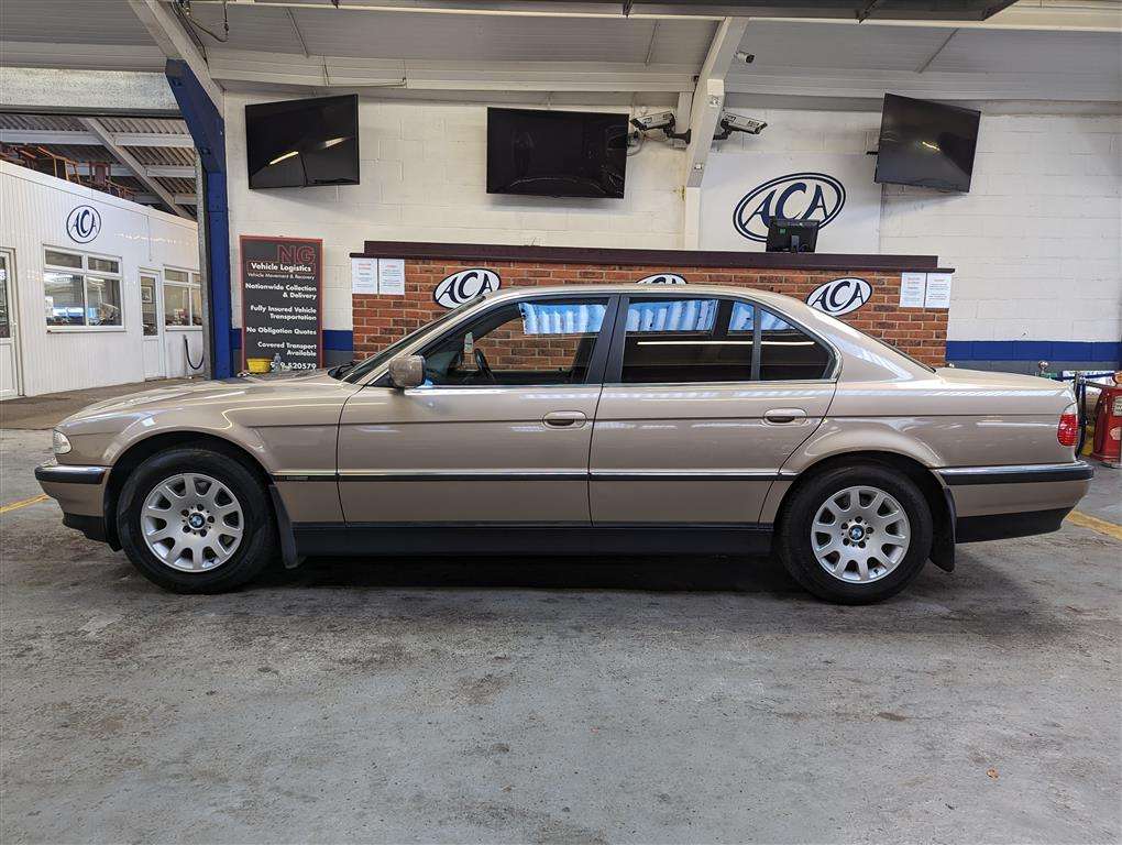 <p>2000 BMW 728I AUTO</p>