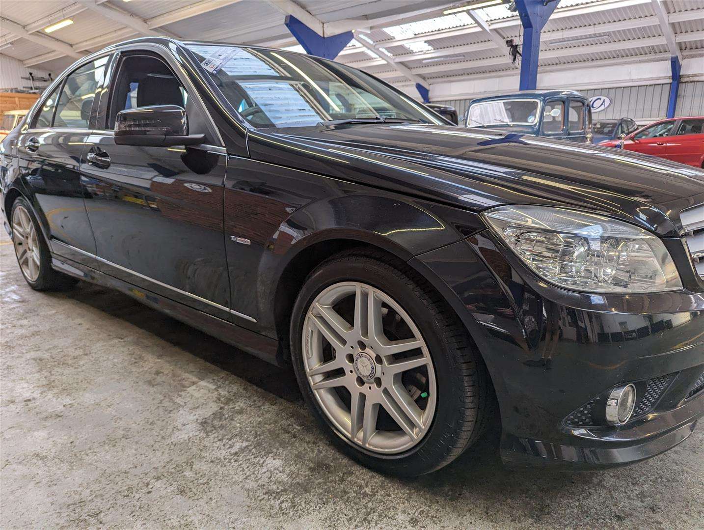 <p>2009 MERCEDES-BENZ C220 BLUEF-CY SPORT CDI AUTO</p>