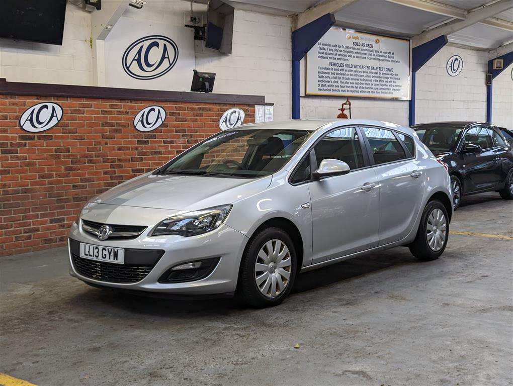 <p>2013 VAUXHALL ASTRA EXCLUSIV</p>