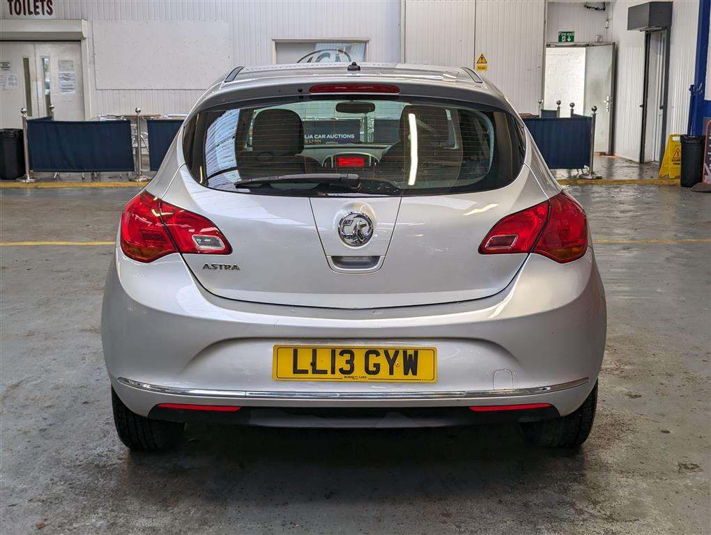 <p>2013 VAUXHALL ASTRA EXCLUSIV</p>