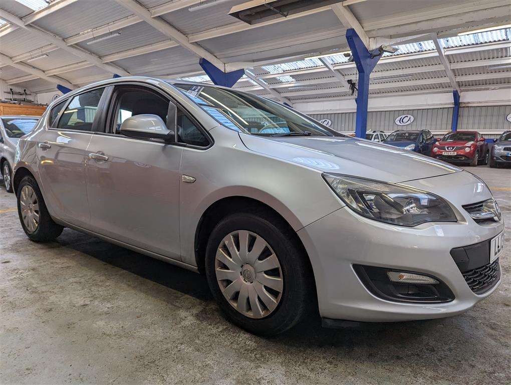 <p>2013 VAUXHALL ASTRA EXCLUSIV</p>