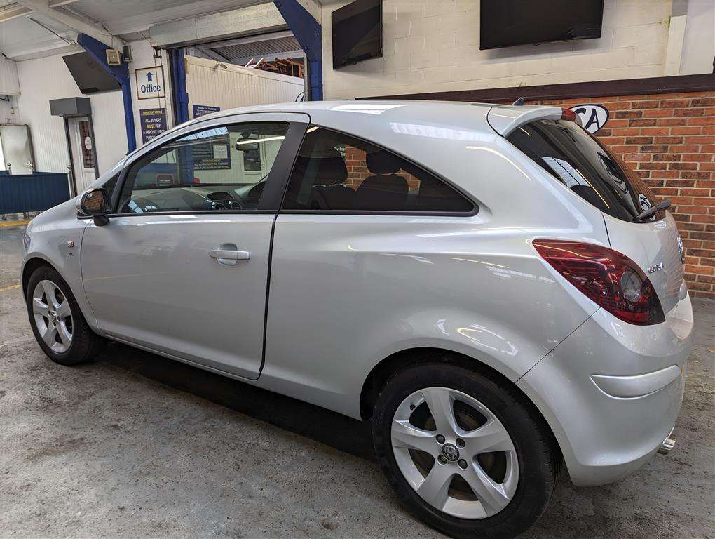 <p>2013 VAUXHALL CORSA SXI AC</p>